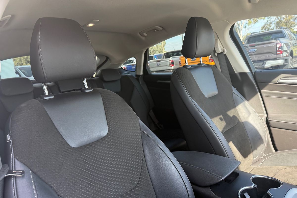 2017 Ford Mondeo Trend MD