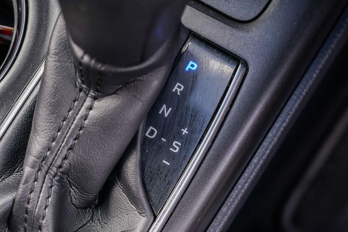 2021 Toyota Camry Ascent AXVH70R