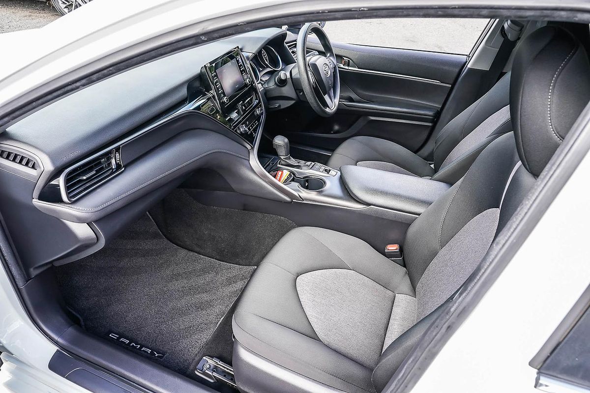 2021 Toyota Camry Ascent AXVH70R