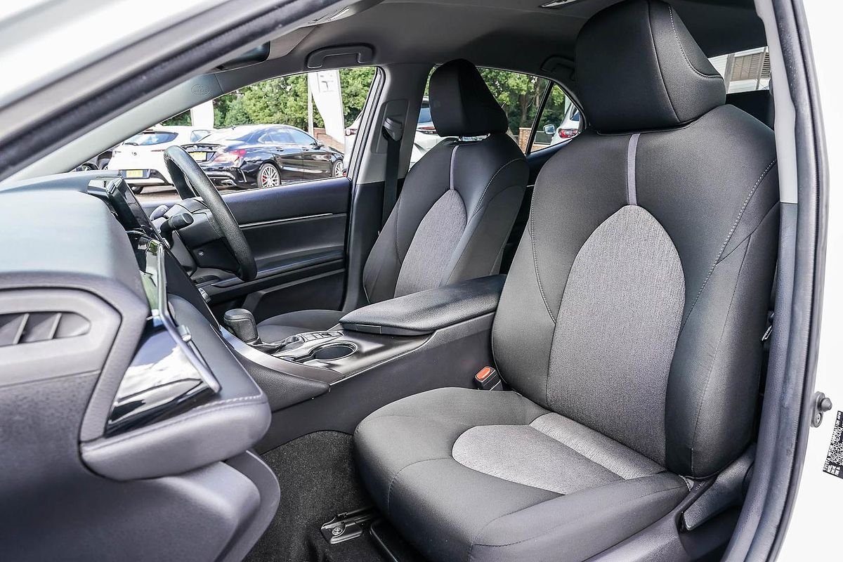 2021 Toyota Camry Ascent AXVH70R