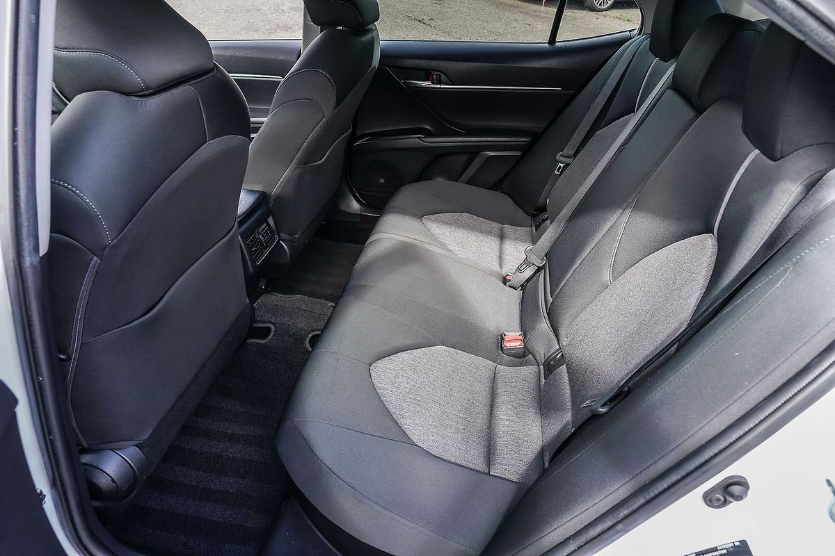 2021 Toyota Camry Ascent AXVH70R