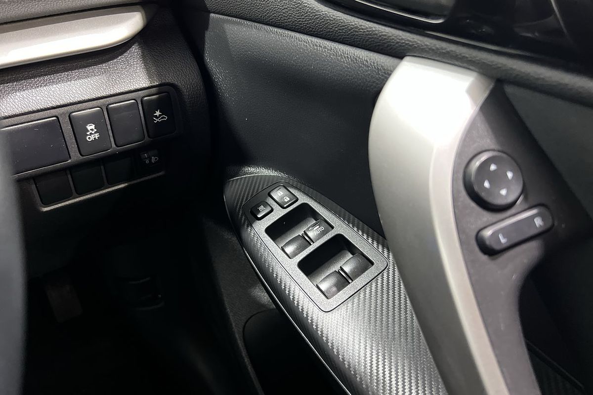 2021 Mitsubishi Eclipse Cross ES YB
