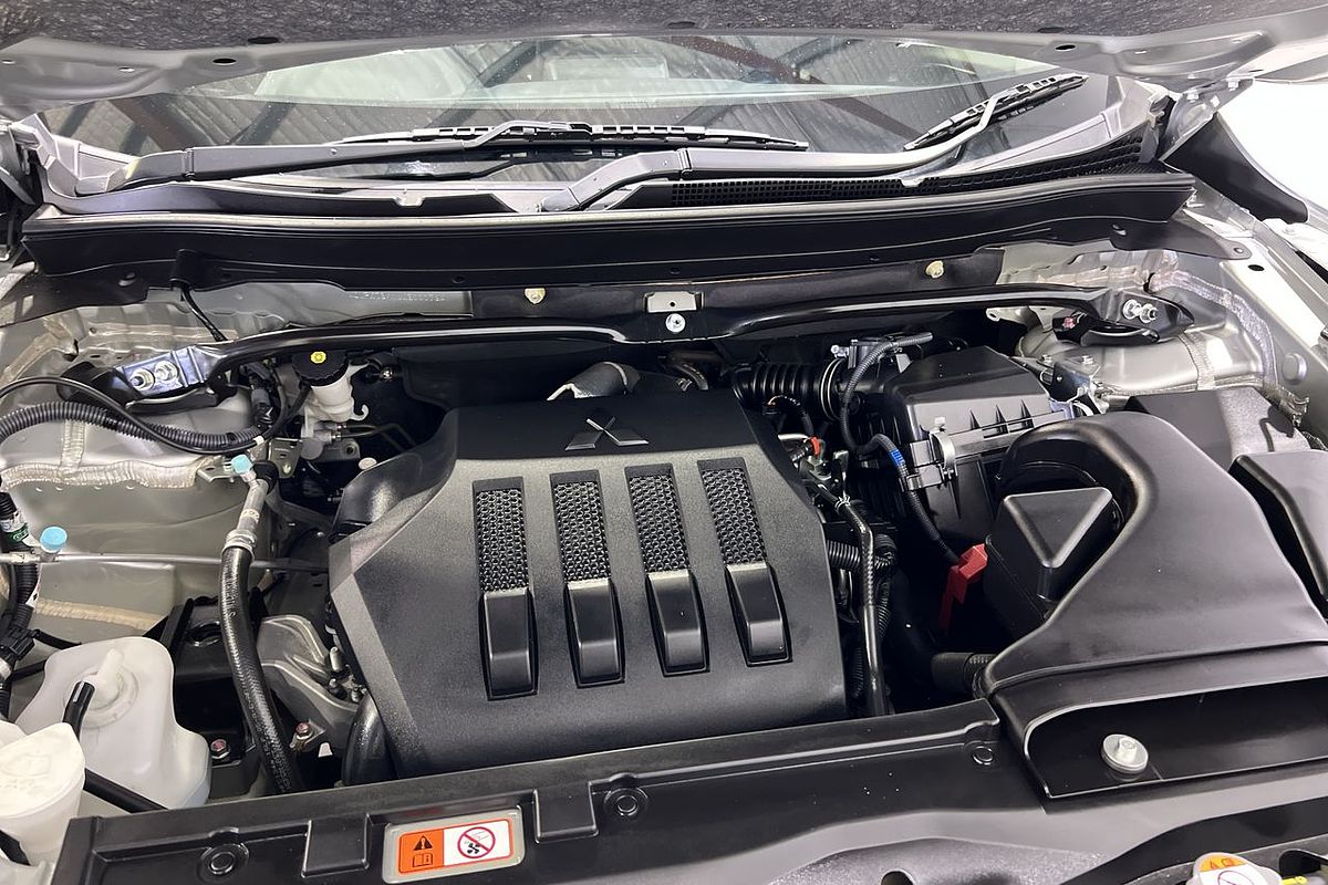 2021 Mitsubishi Eclipse Cross ES YB