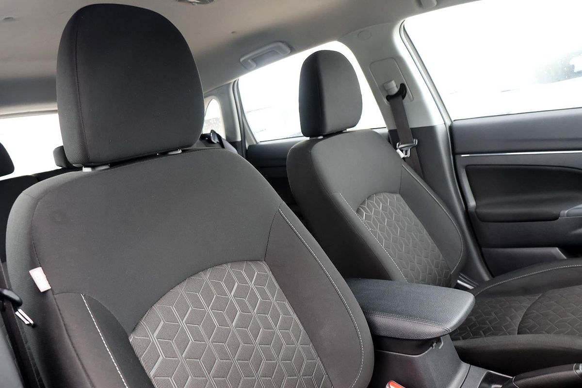 2022 Mitsubishi ASX ES XD