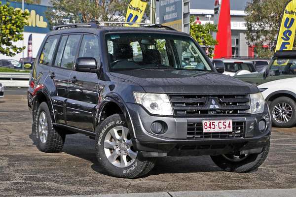 2013 Mitsubishi Pajero GLX NW