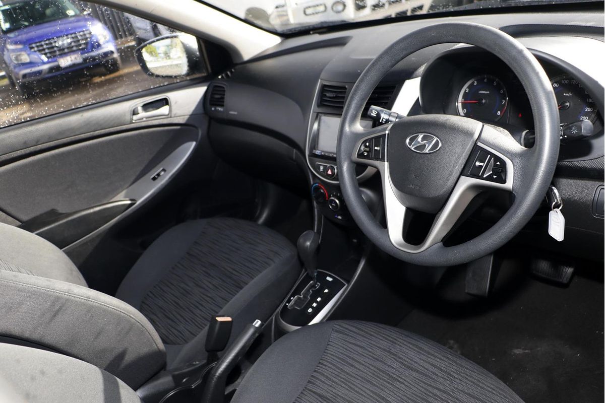 2016 Hyundai Accent Active RB3