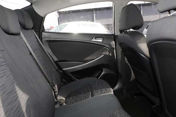 2016 Hyundai Accent Active RB3