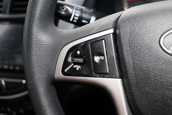 2016 Hyundai Accent Active RB3