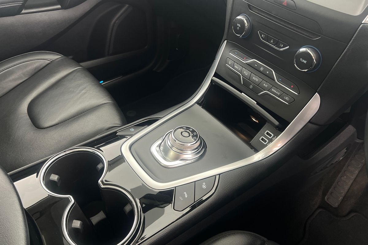 2018 Ford Endura Titanium CA