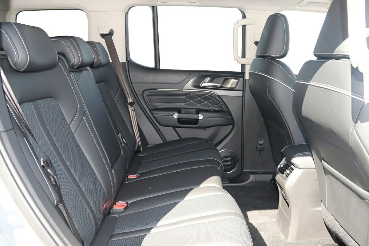 2025 GWM Tank 300 Ultra Hybrid P01