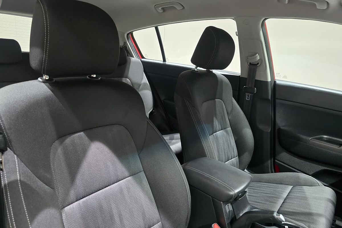 2021 Kia Sportage S QL