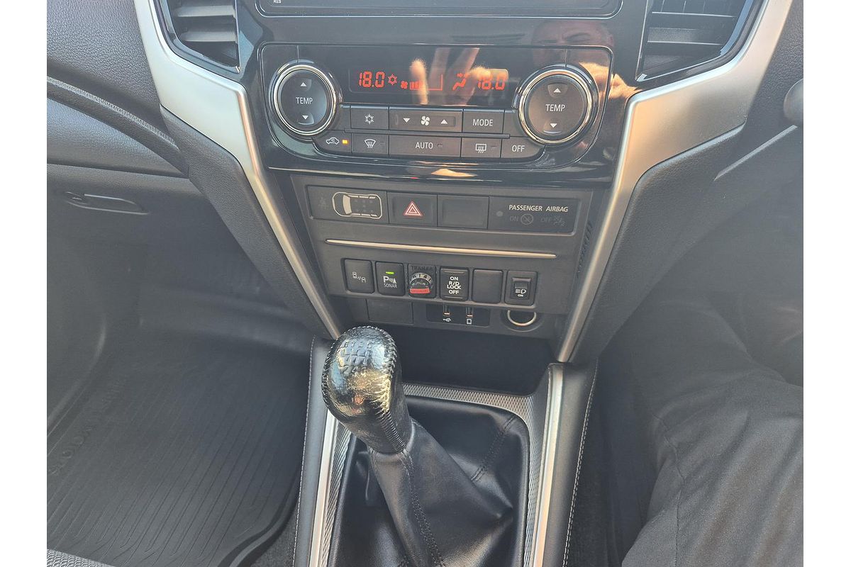2022 Mitsubishi Triton GLS MR 4X4