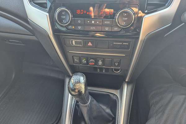 2022 Mitsubishi Triton GLS MR 4X4