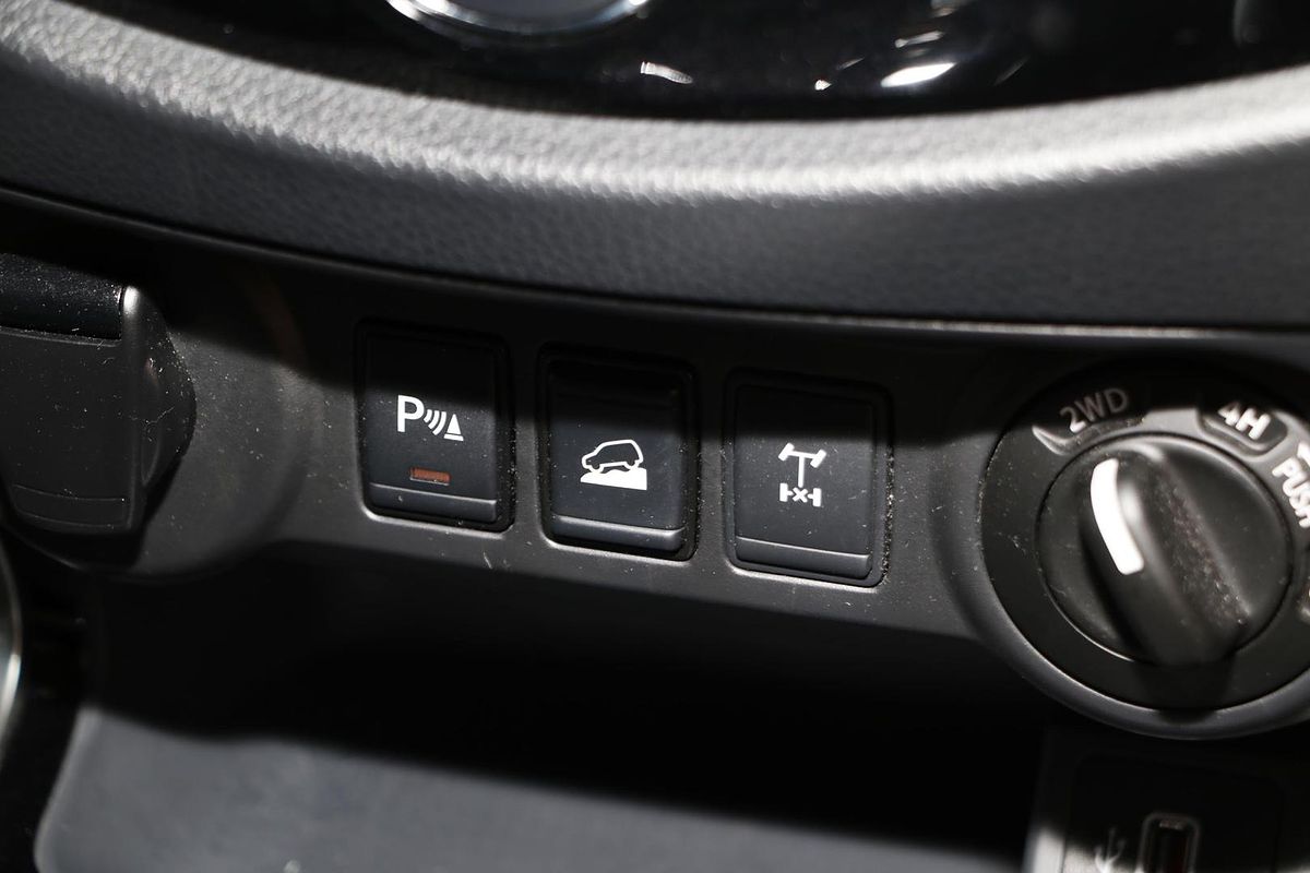 2021 Nissan Navara ST-X D23 4X4