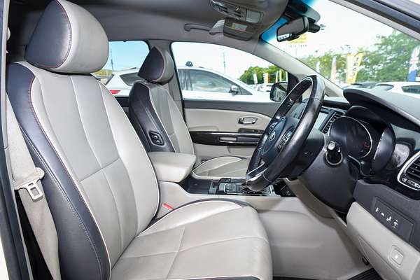 2017 Kia Carnival Platinum YP