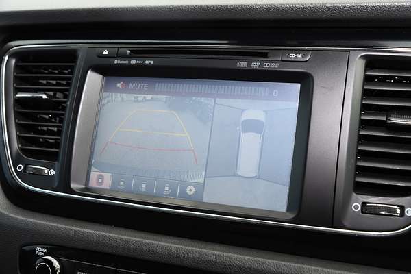 2017 Kia Carnival Platinum YP