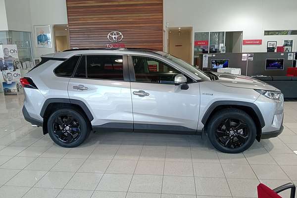 2020 Toyota RAV4 Cruiser AXAH54R