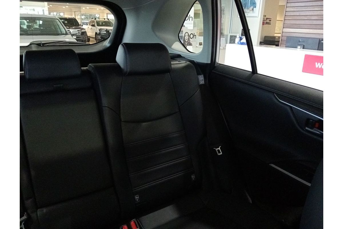 2020 Toyota RAV4 Cruiser AXAH54R