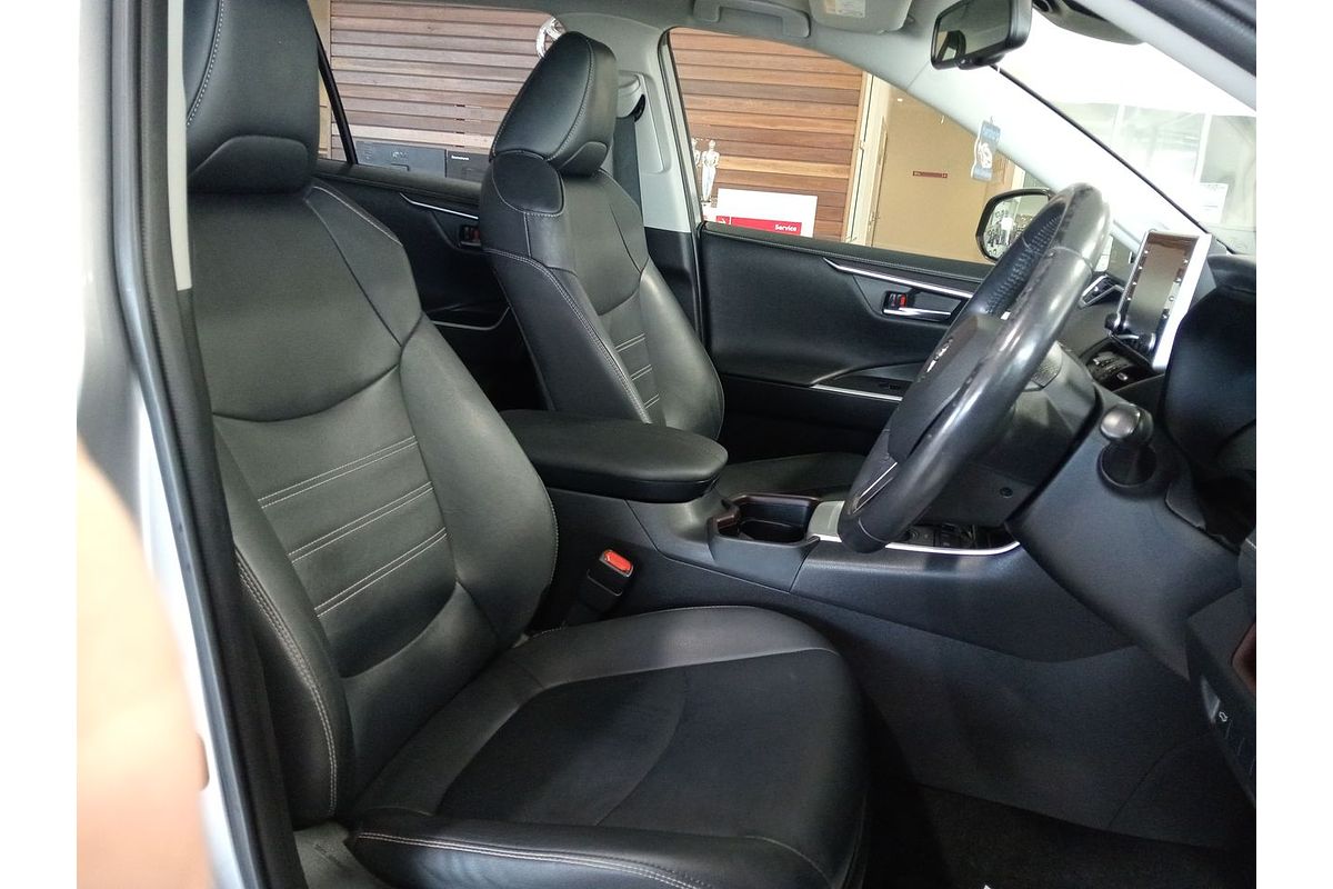 2020 Toyota RAV4 Cruiser AXAH54R