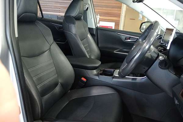 2020 Toyota RAV4 Cruiser AXAH54R
