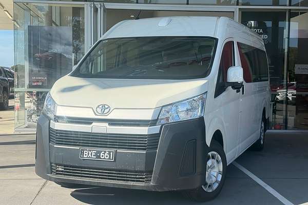 2022 Toyota Hiace Commuter GDH322R