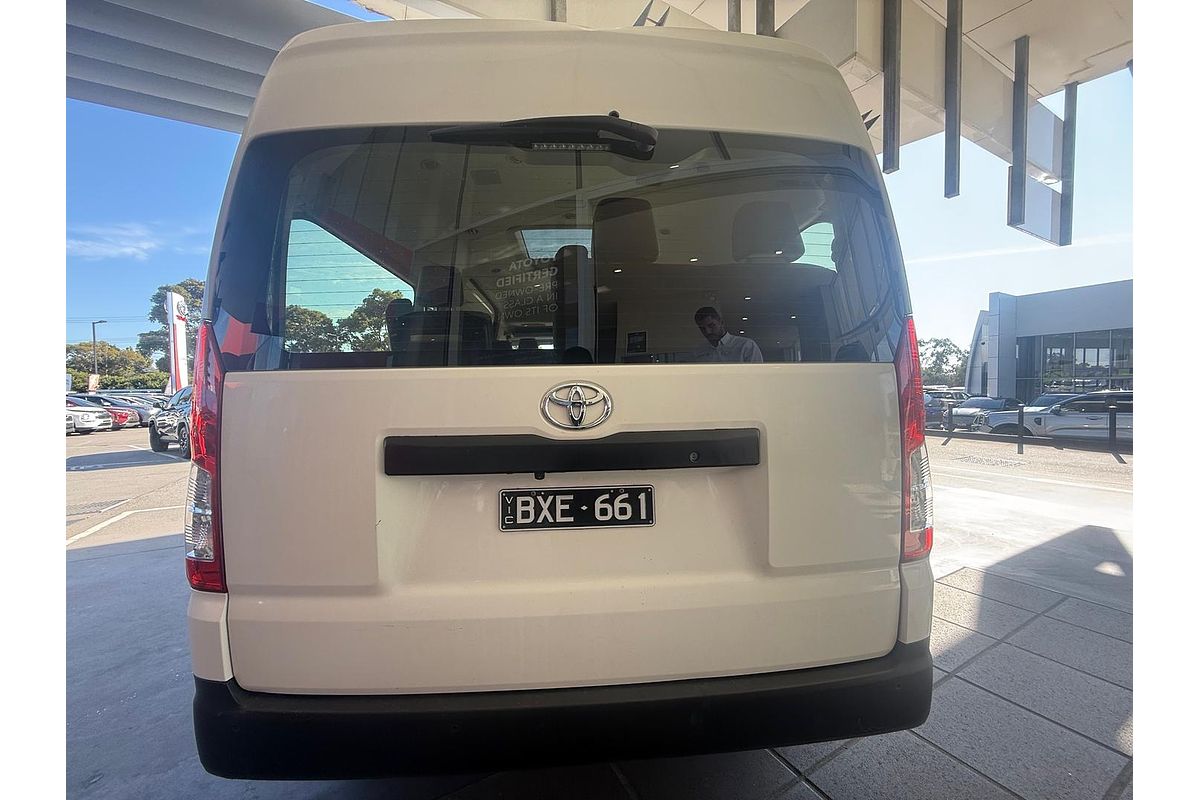 2022 Toyota Hiace Commuter GDH322R