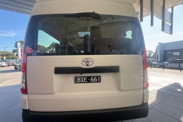 2022 Toyota Hiace Commuter GDH322R