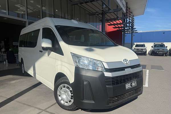 2022 Toyota Hiace Commuter GDH322R