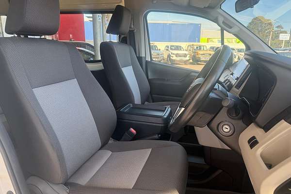 2022 Toyota Hiace Commuter GDH322R