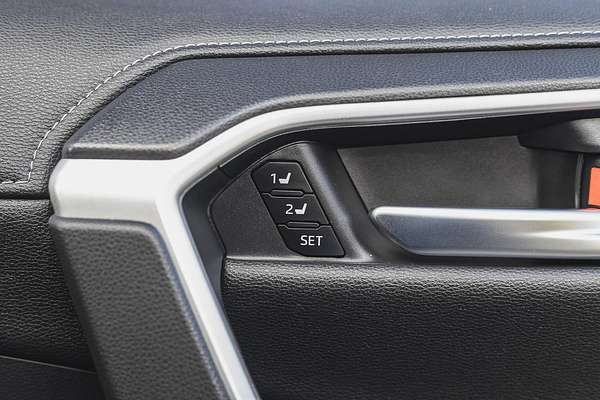 2021 Toyota RAV4 Cruiser AXAH54R