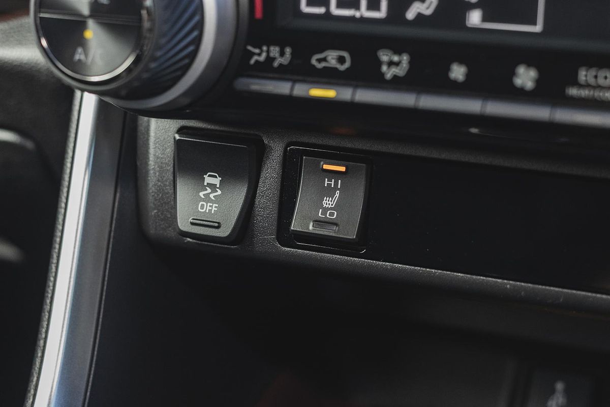 2021 Toyota RAV4 Cruiser AXAH54R