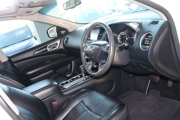2016 Nissan Pathfinder ST-L NO OPTION PACK R52