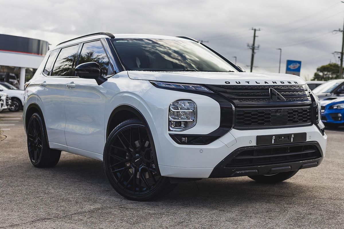 2022 Mitsubishi Outlander Exceed ZM