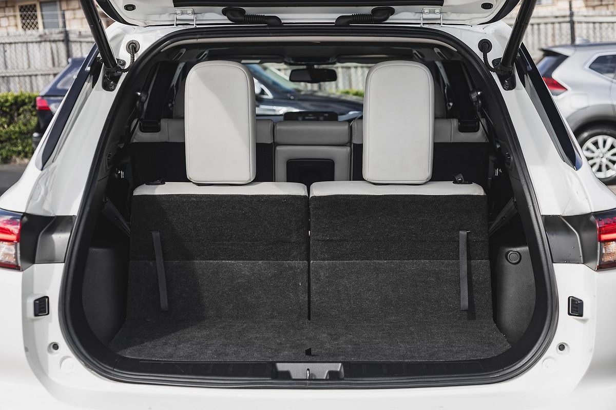 2022 Mitsubishi Outlander Exceed ZM