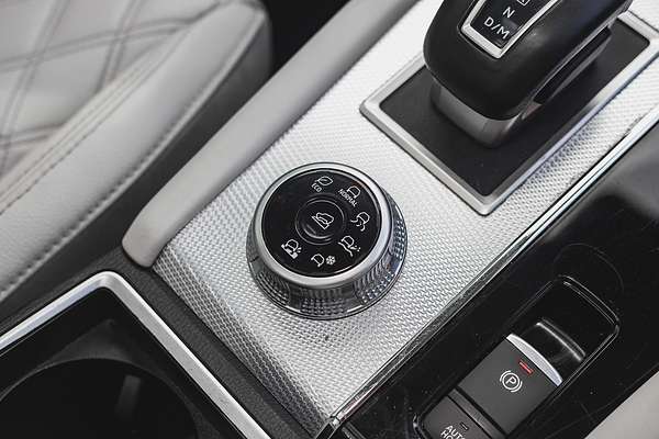2022 Mitsubishi Outlander Exceed ZM