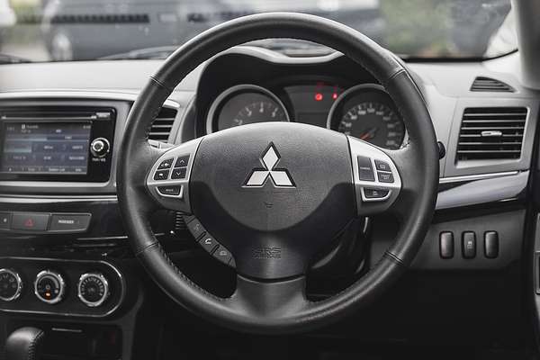 2013 Mitsubishi Lancer LX CJ