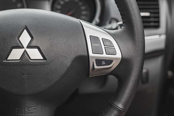 2013 Mitsubishi Lancer LX CJ