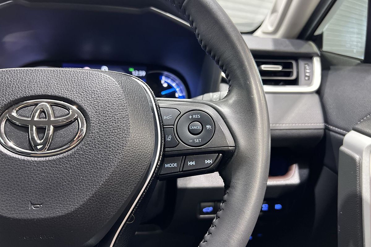 2020 Toyota RAV4 Cruiser AXAH52R