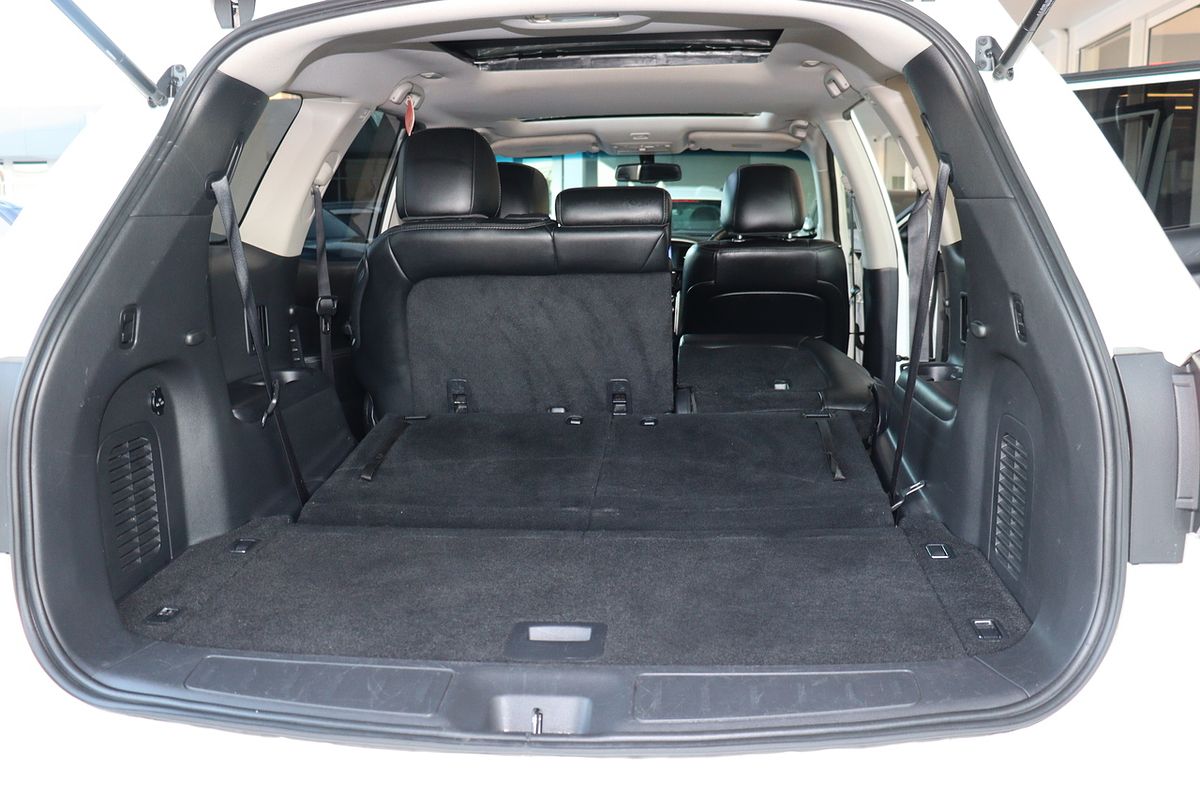 2016 Nissan Pathfinder ST-L NO OPTION PACK R52