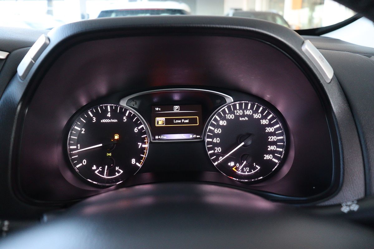 2016 Nissan Pathfinder ST-L NO OPTION PACK R52