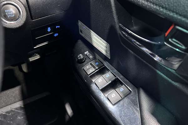 2021 Toyota Hilux Rogue GUN126R 4X4