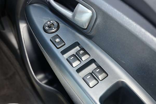 2016 Kia Rio S UB
