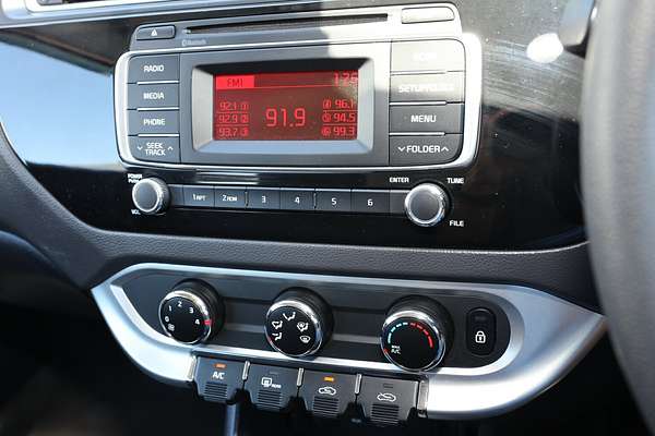 2016 Kia Rio S UB
