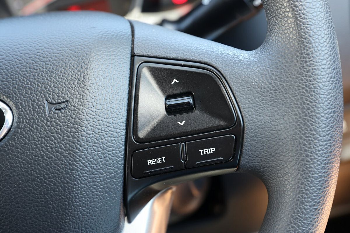 2016 Kia Rio S UB