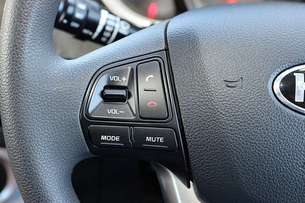 2016 Kia Rio S UB