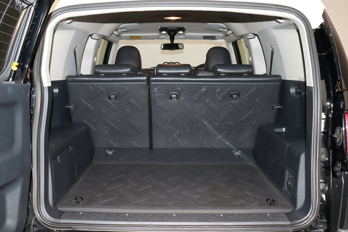 2014 Toyota FJ Cruiser GSJ15R
