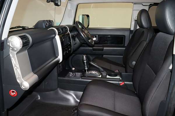2014 Toyota FJ Cruiser GSJ15R