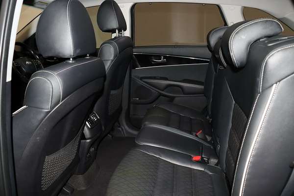 2020 Kia Sorento GT-Line UM