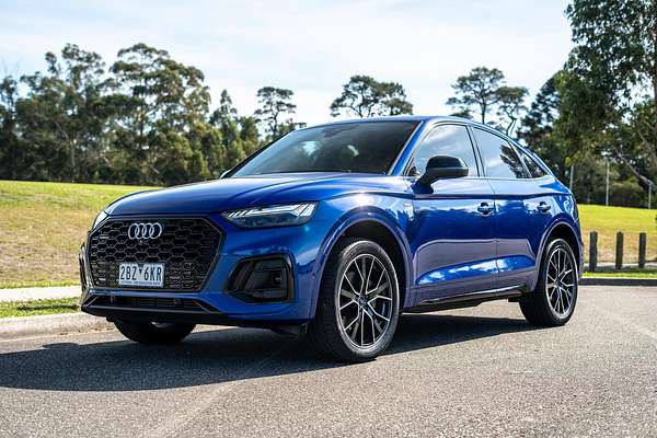 2023 Audi Q5 45 TFSI Dynamic Black FY