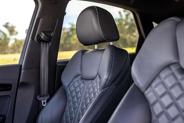 2023 Audi Q5 45 TFSI Dynamic Black FY